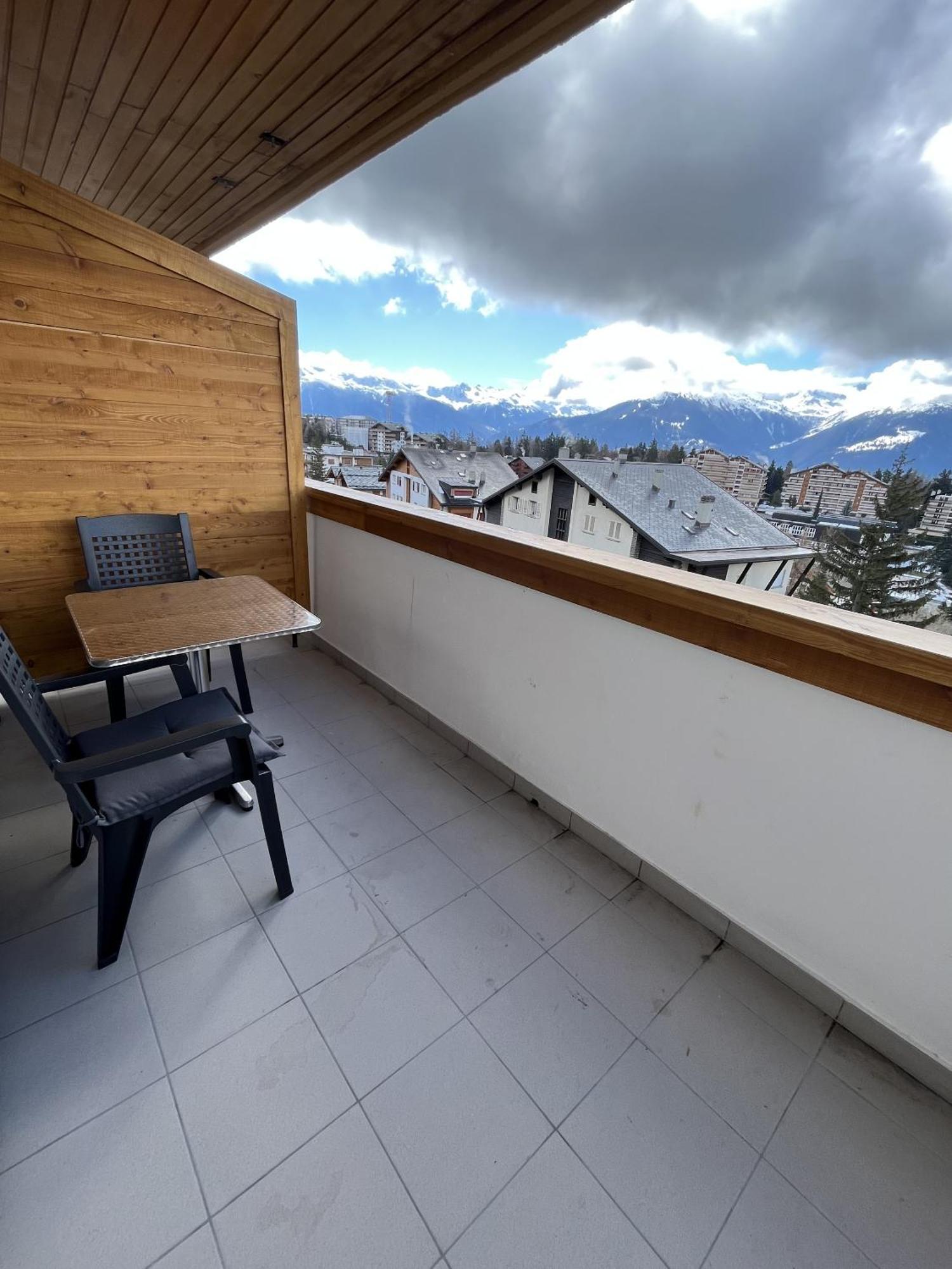 L'Eperon Center Crans Wonderful View Lägenhet Exteriör bild
